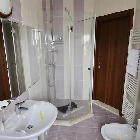 Casa Marina Guest house Eselnita