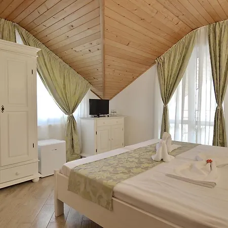 Casa Marina Guest house Eselnita